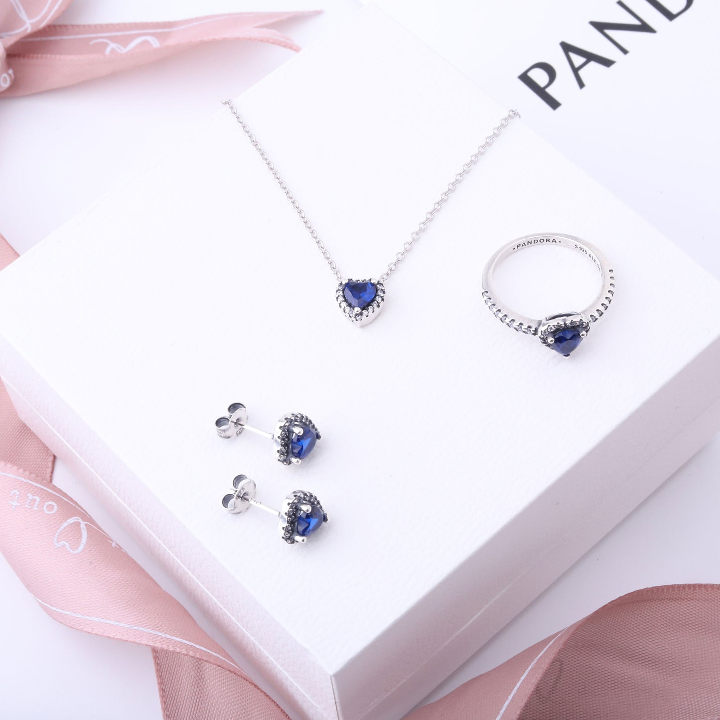 Parure Pandora طقم