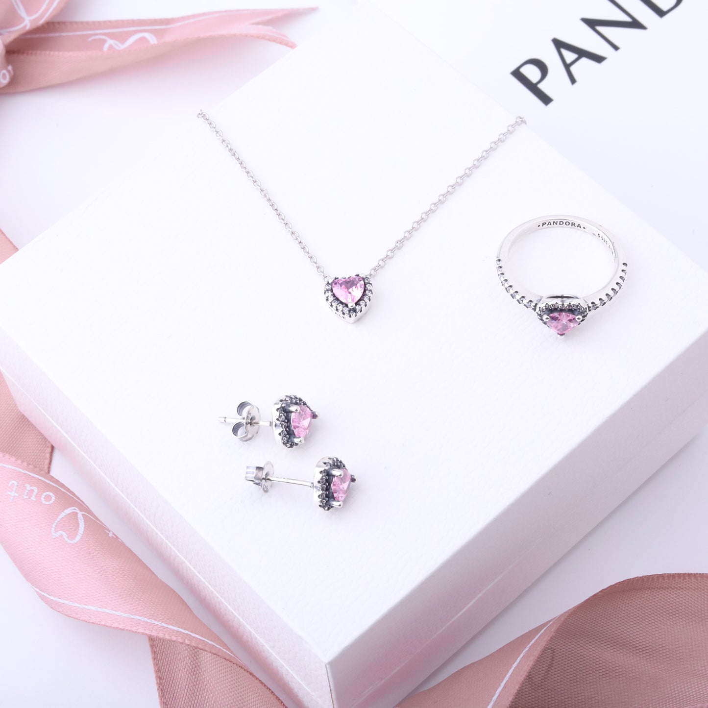 Parure Pandora طقم